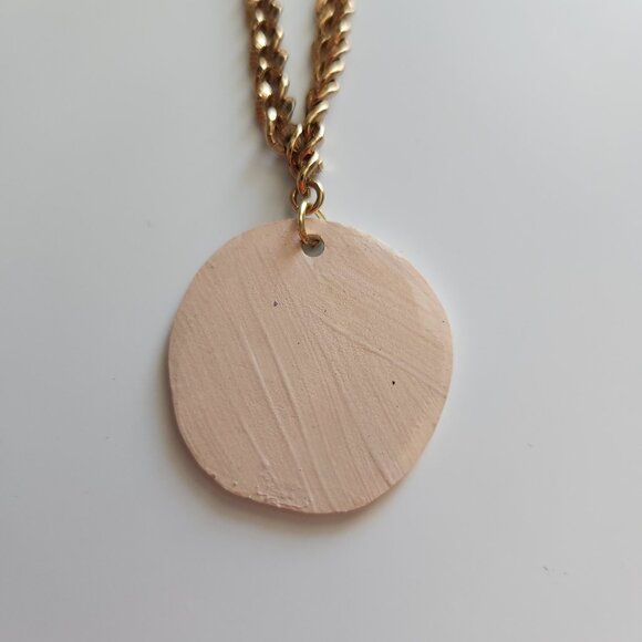 Fairy butterfly pendant on a gold chain necklace - Picture 5 of 7